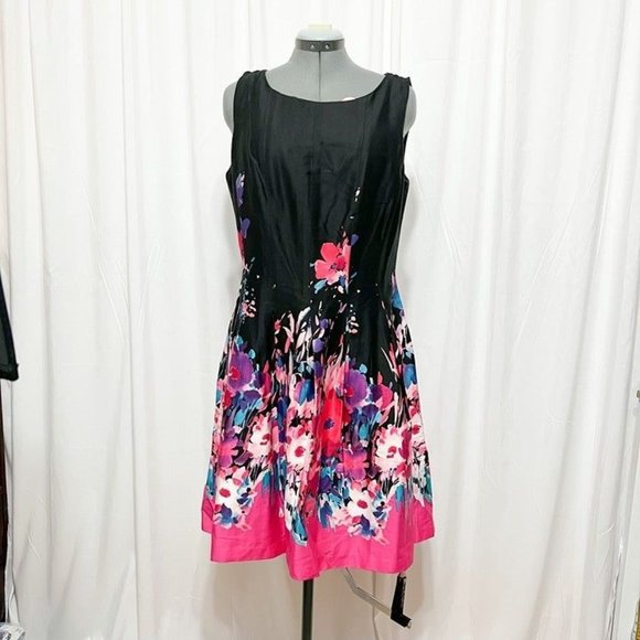 CHETTA B Sz 14 Black in  Bright Floral Print  Sleeveless Pleated Lined Dress - Picture 2 of 5